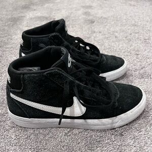 Nike SB Zoom high tops, size 5.5